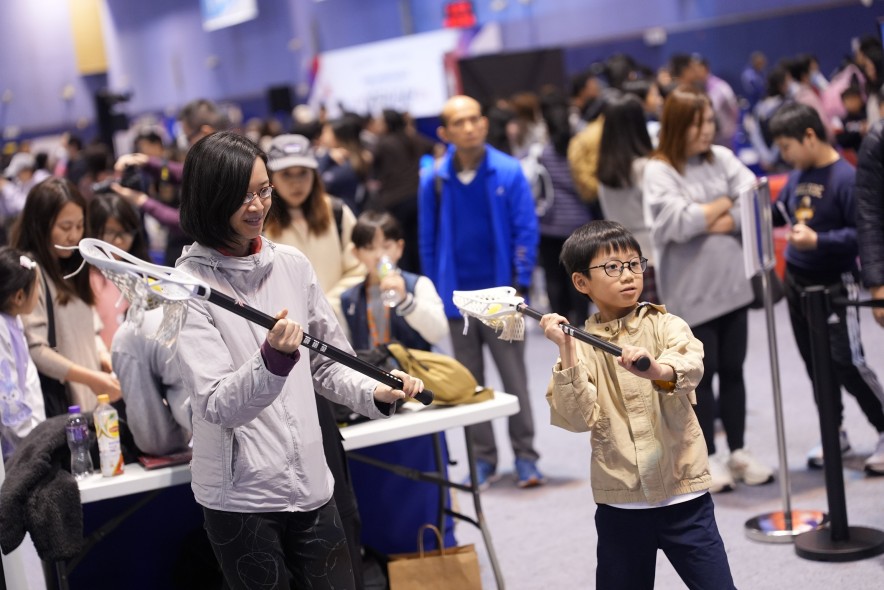 <p>Fourteen national sports associations hosted try‑out booths spanning a range of sports. Highlights included golf and taekwondo, which were promoted to Tier A Sports last year, and lacrosse, making its debut at the Open Day and giving the public an early taste of one of the Los Angeles 2028 Olympic Games new team events.</p>
